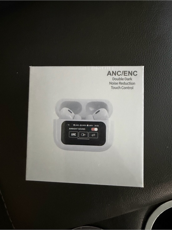 generics Other - White True Wireless Earbuds with Charging Case